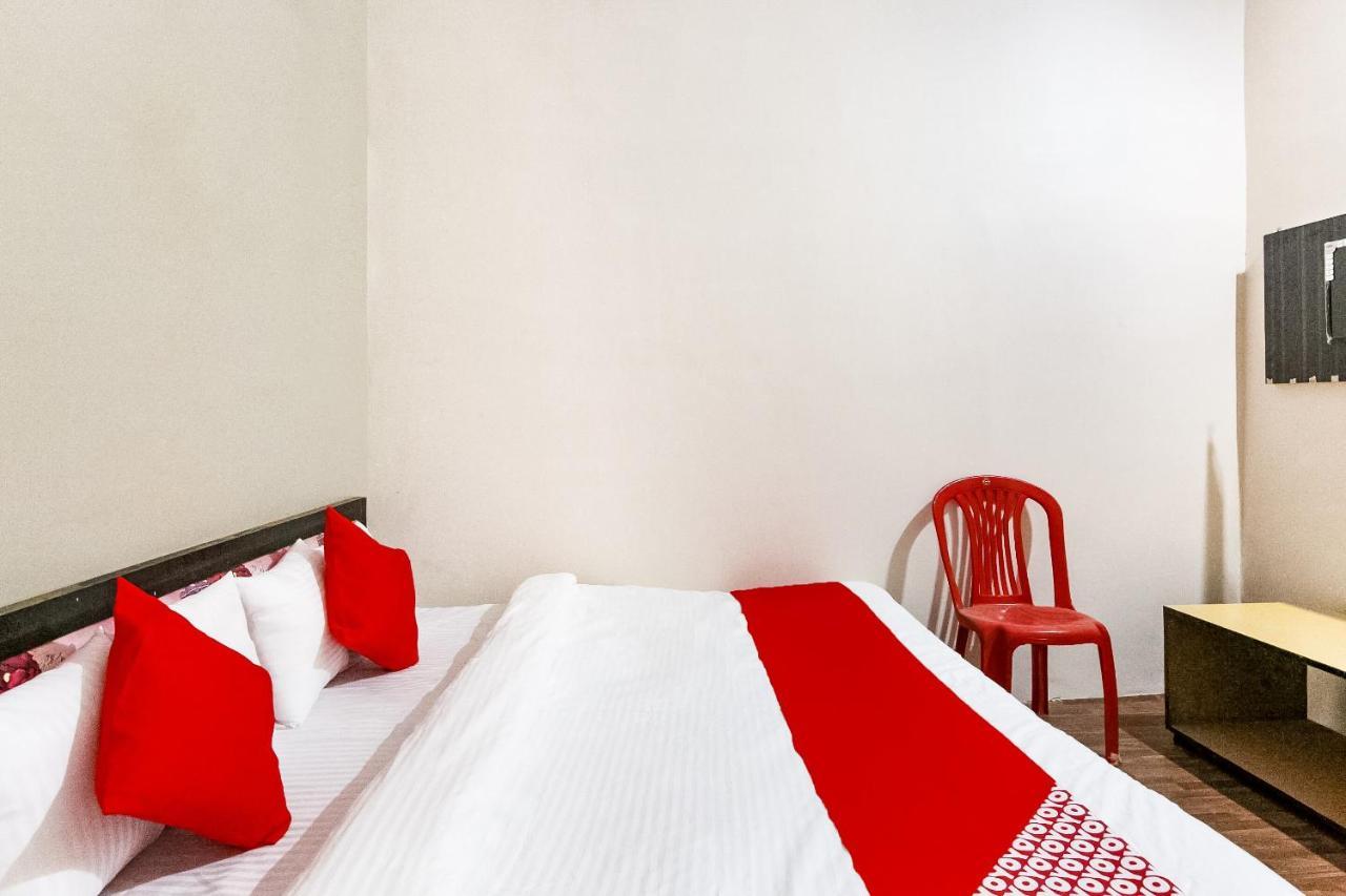 Oyo 69647 Yash Lodge Jabalpur Zewnętrze zdjęcie